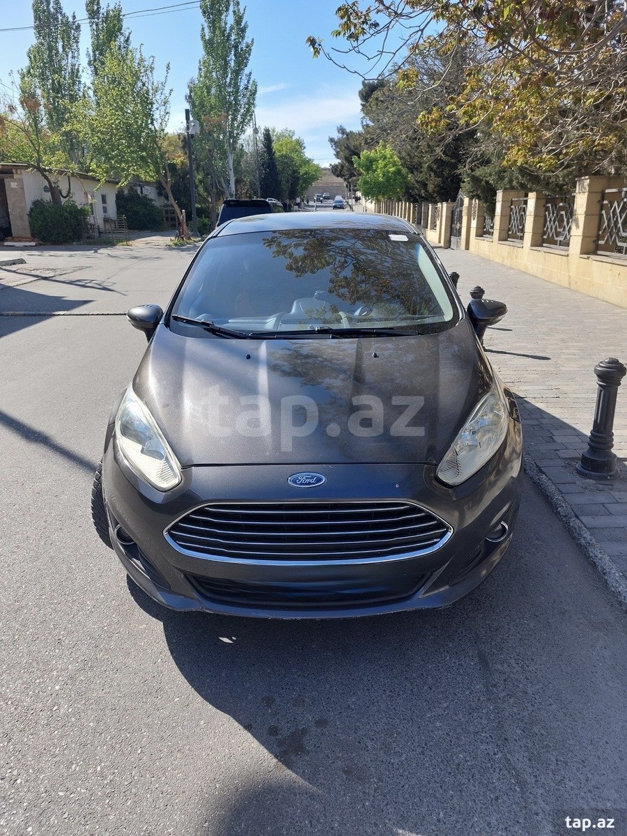 Ford Fiesta, 2015 il