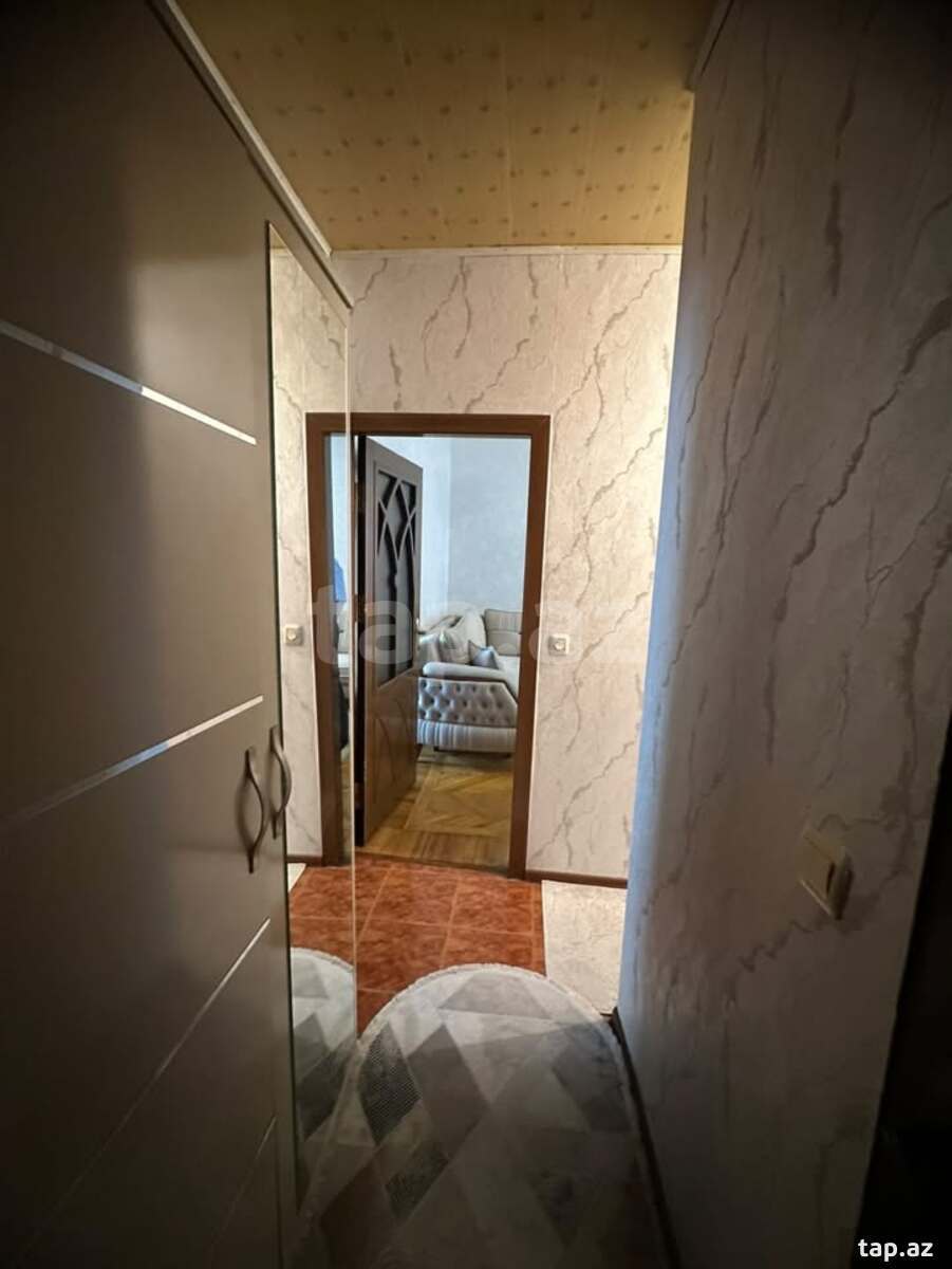 3-otaqlı mənzil, 7 Mkr., 70 m² (2)