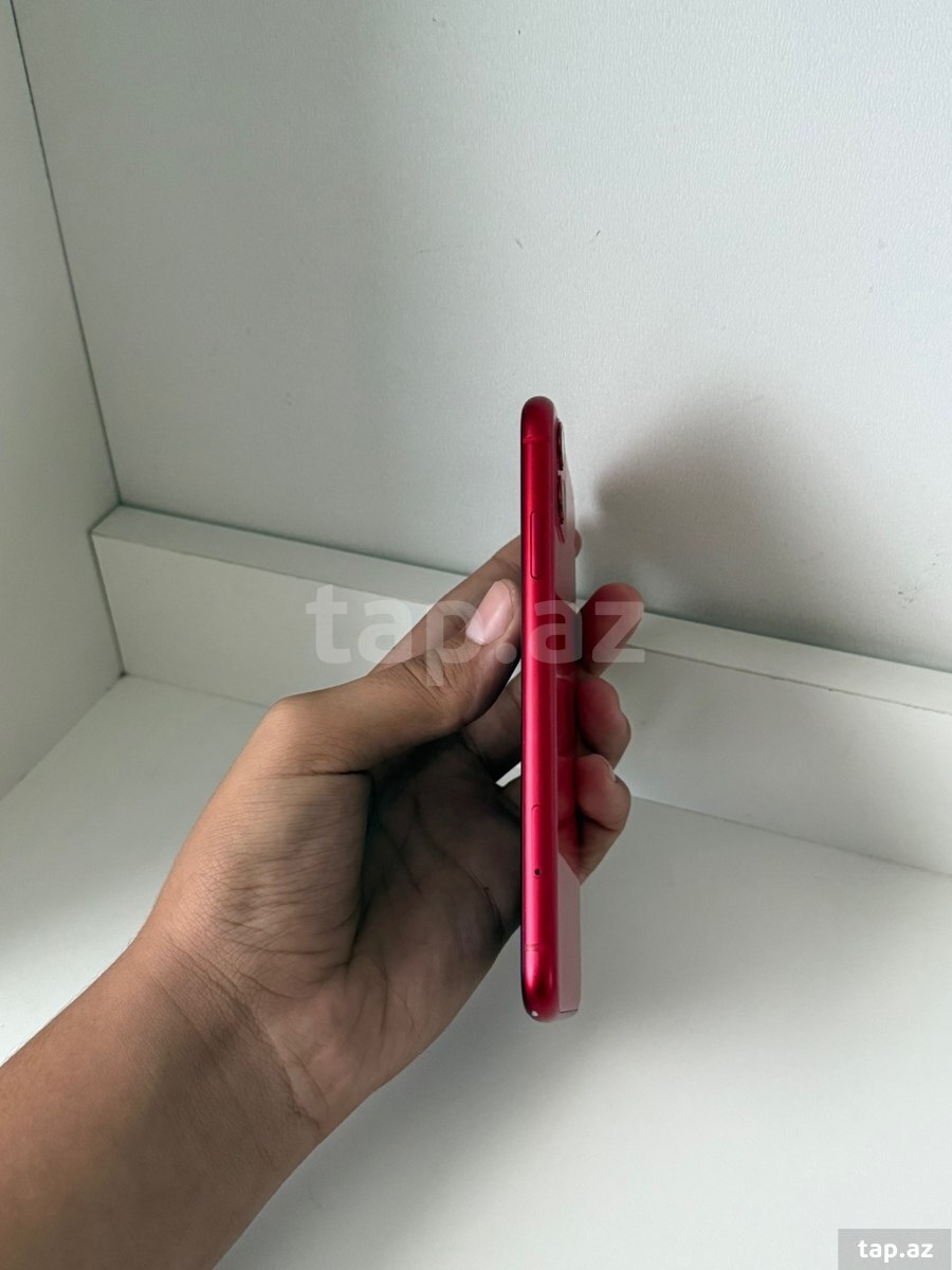 Apple iPhone 11 Red 128GB/4GB (2)