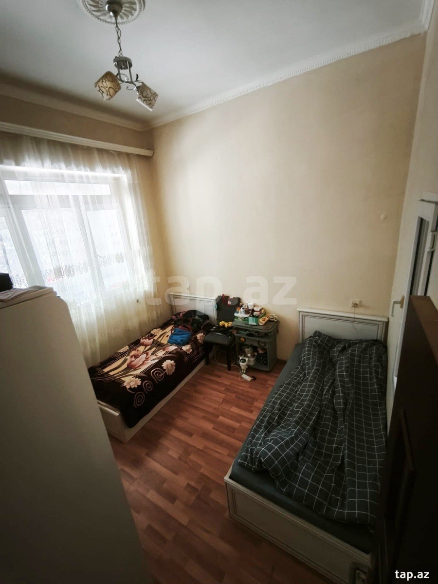 3-otaqlı mənzil, 4-cü mkr., 55 m² (13)