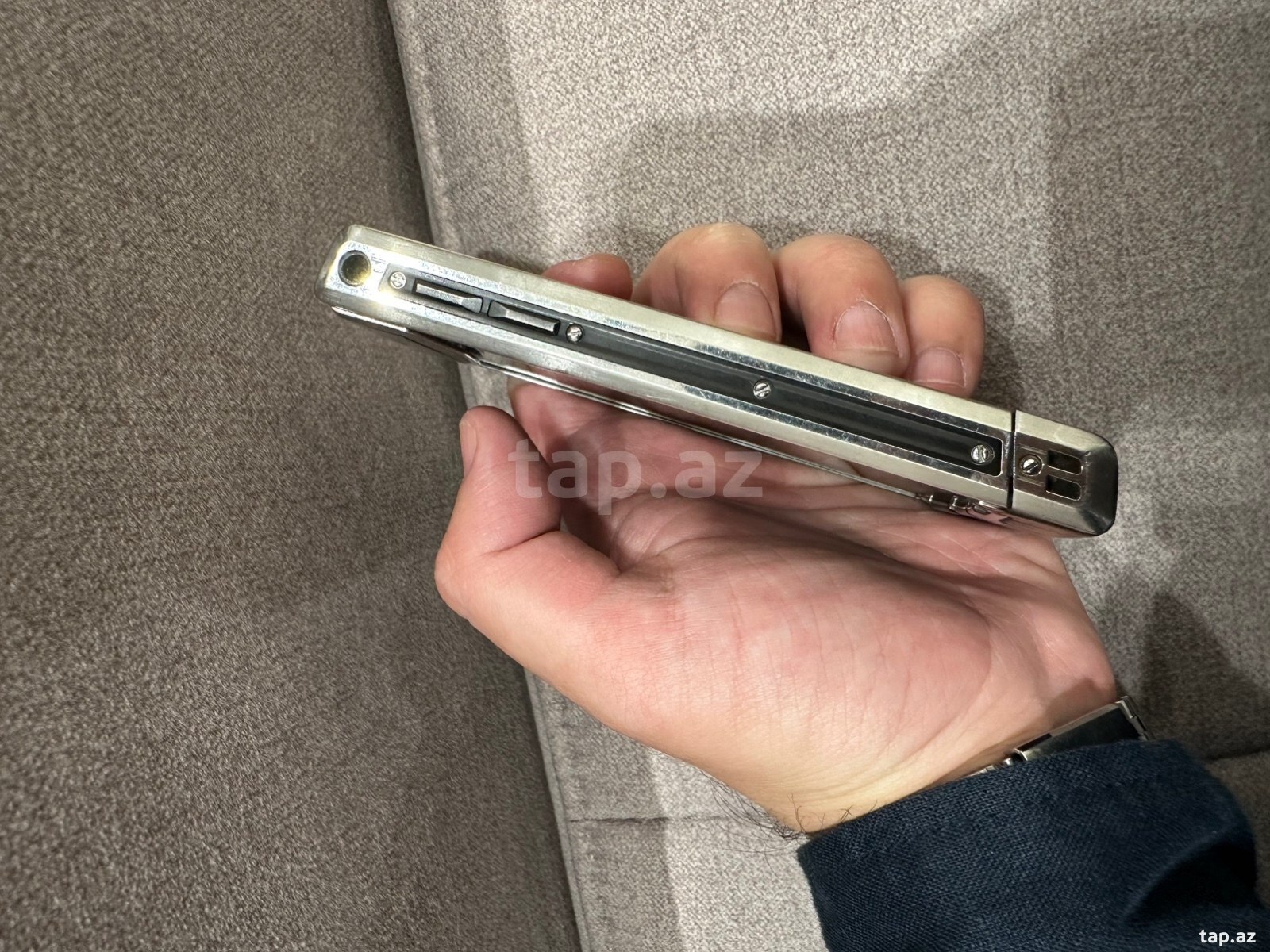Vertu Signature S Design Black and White 4GB (2)