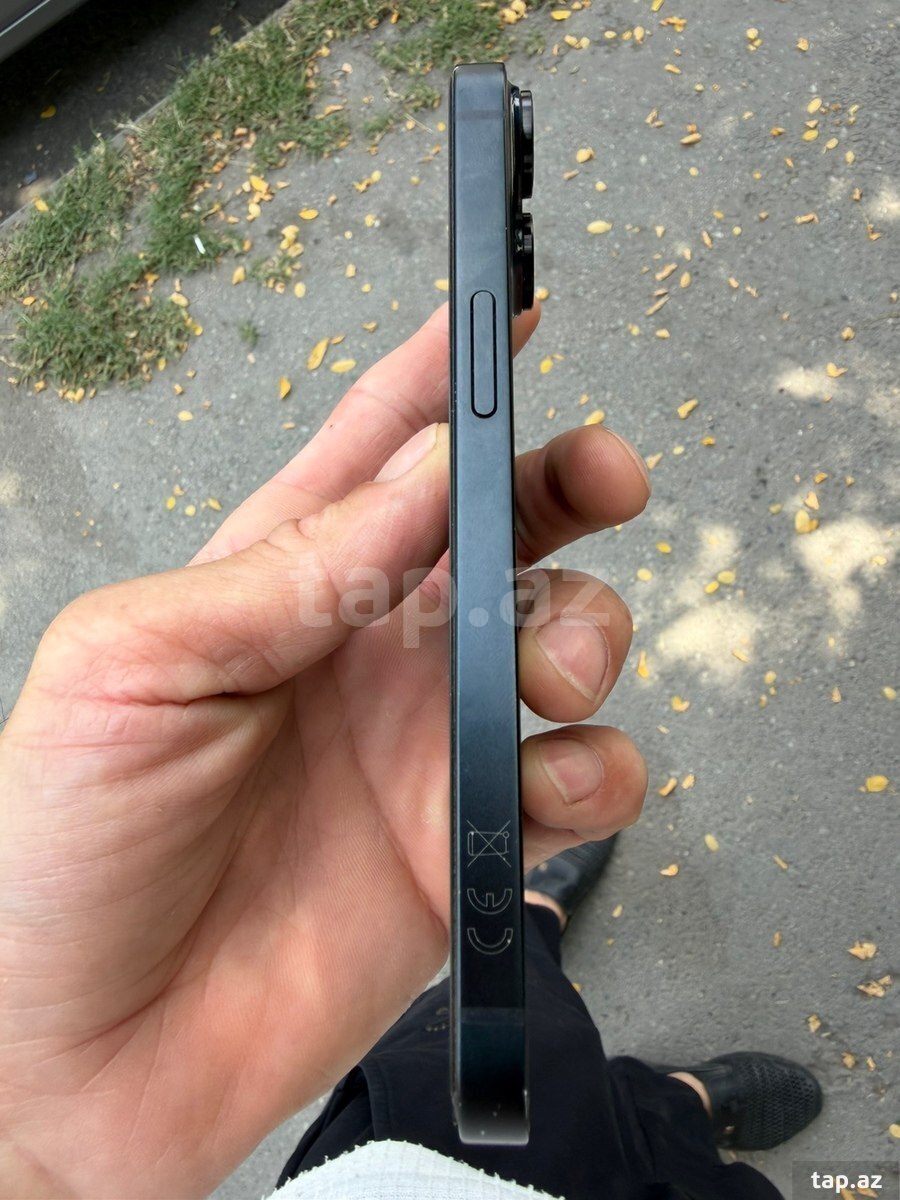 Apple iPhone 14 Midnight 128GB/4GB (4)