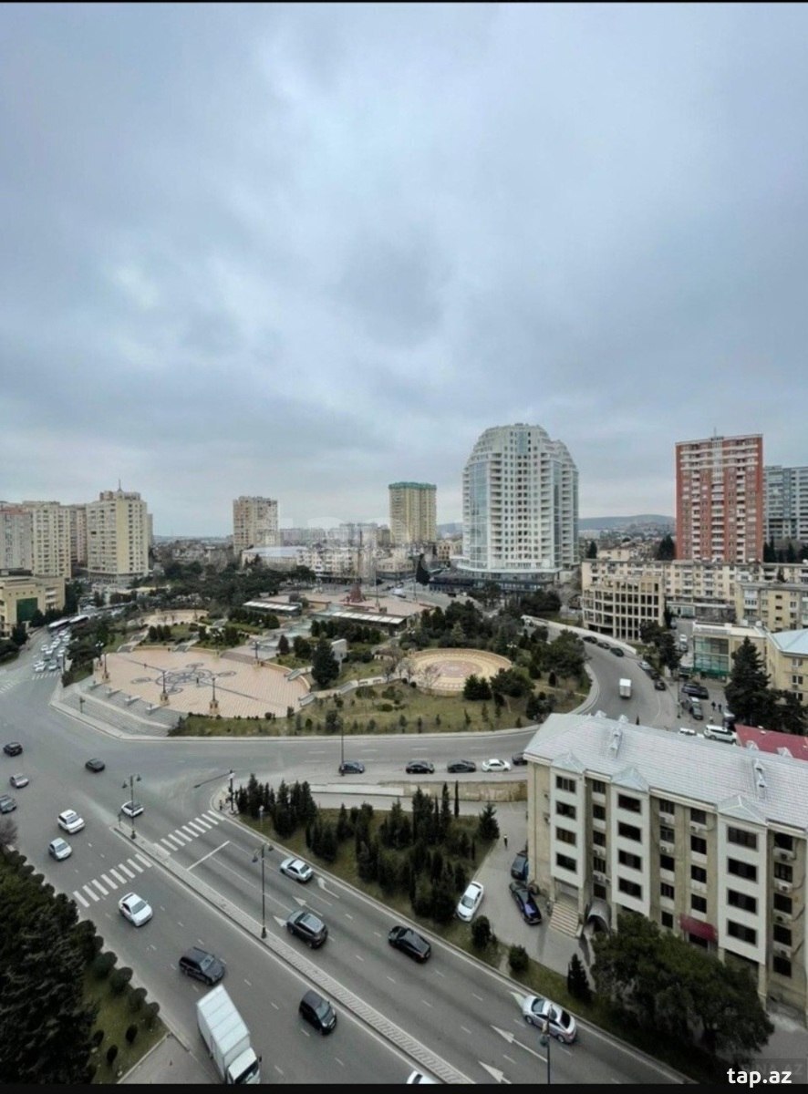 3-otaqlı yeni tikili, E. Akademiyası m., 185 m² (10)