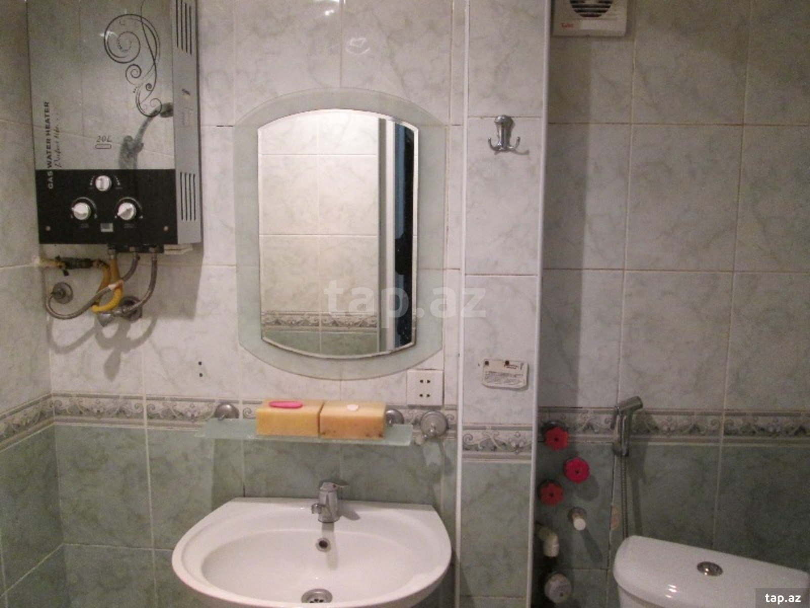 2-otaqlı mənzil kirayə verilir, Elmlər Akademiyası m., 60 m² (4)