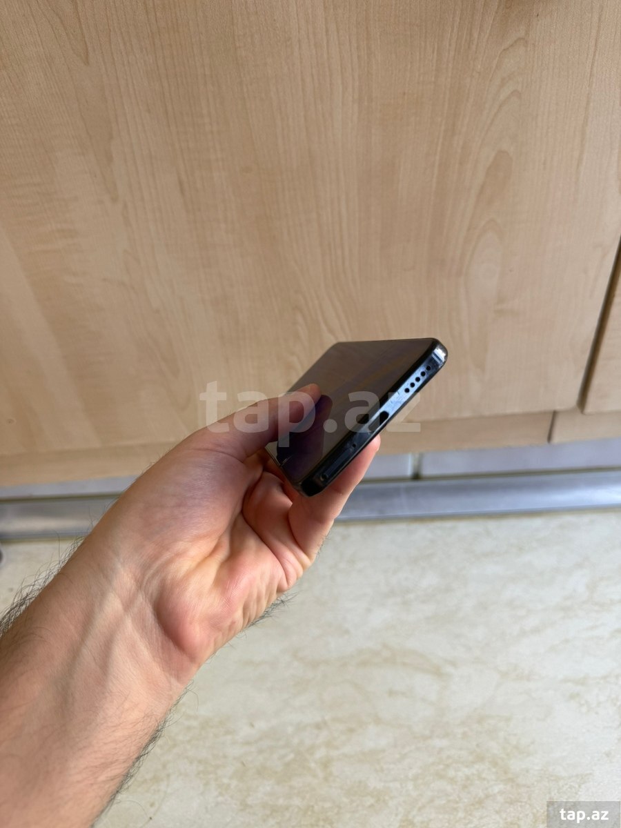 Huawei Nova Y90 Midnight Black 128GB/4GB (2)