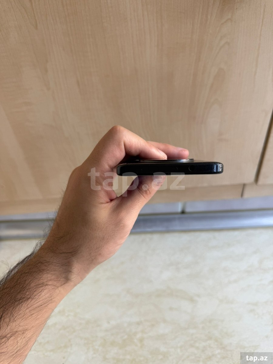 Huawei Nova Y90 Midnight Black 128GB/4GB (3)