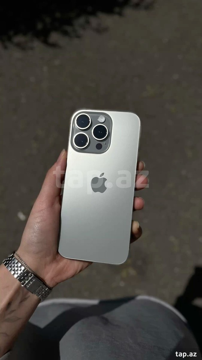Apple iPhone 16 Pro Max Natural Titanium 512GB/8GB (2)