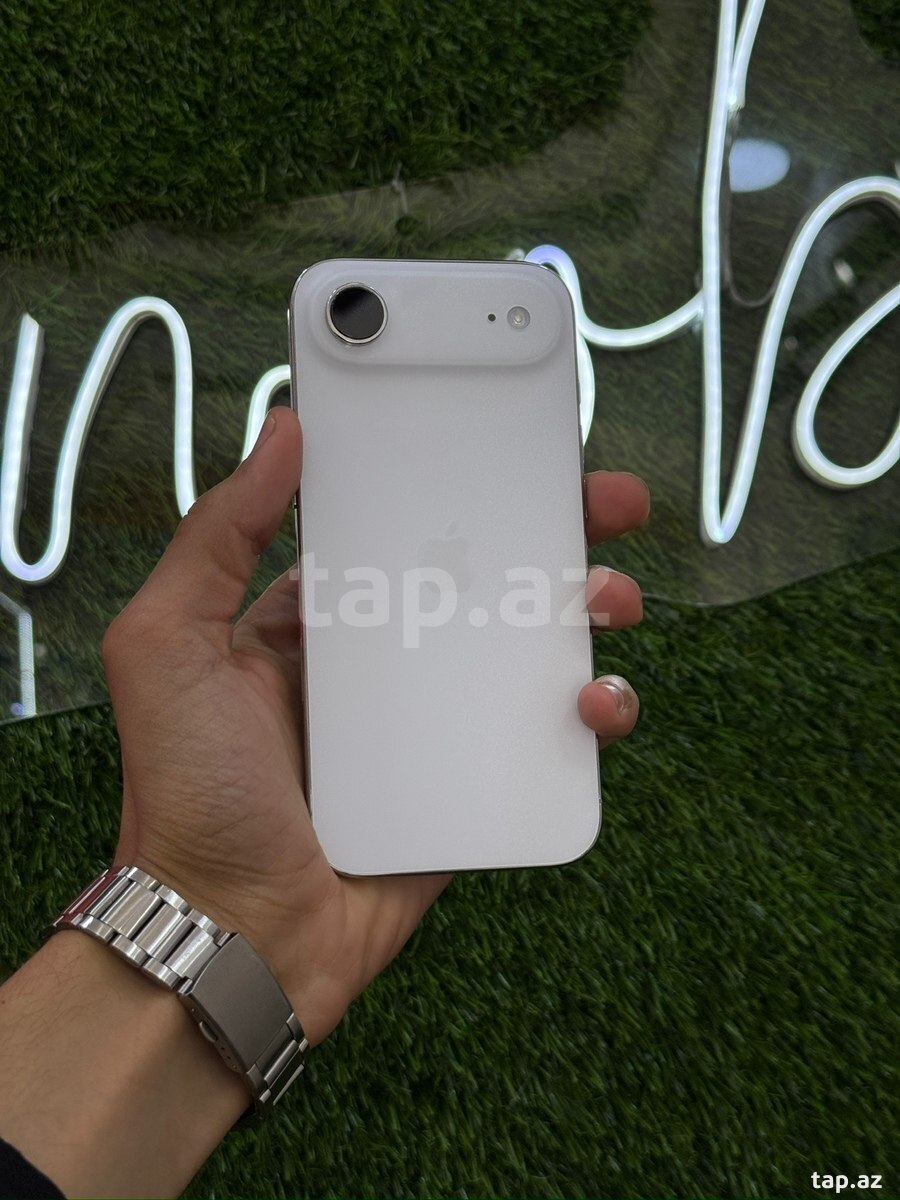 Apple iPhone Air Cloud White 256GB/8GB (2)