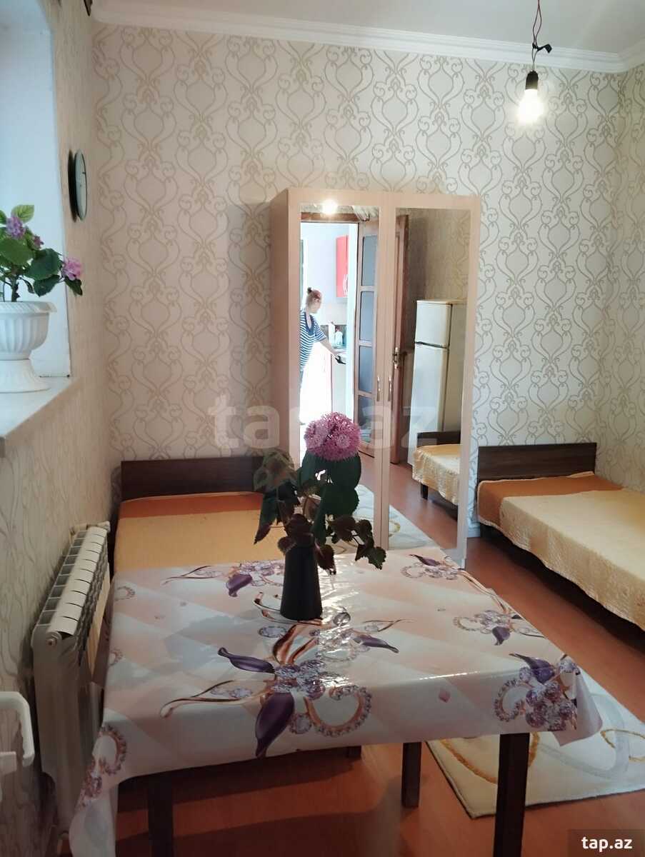 Həyət evi kirayə verilir, Qara Qarayev m. (4)