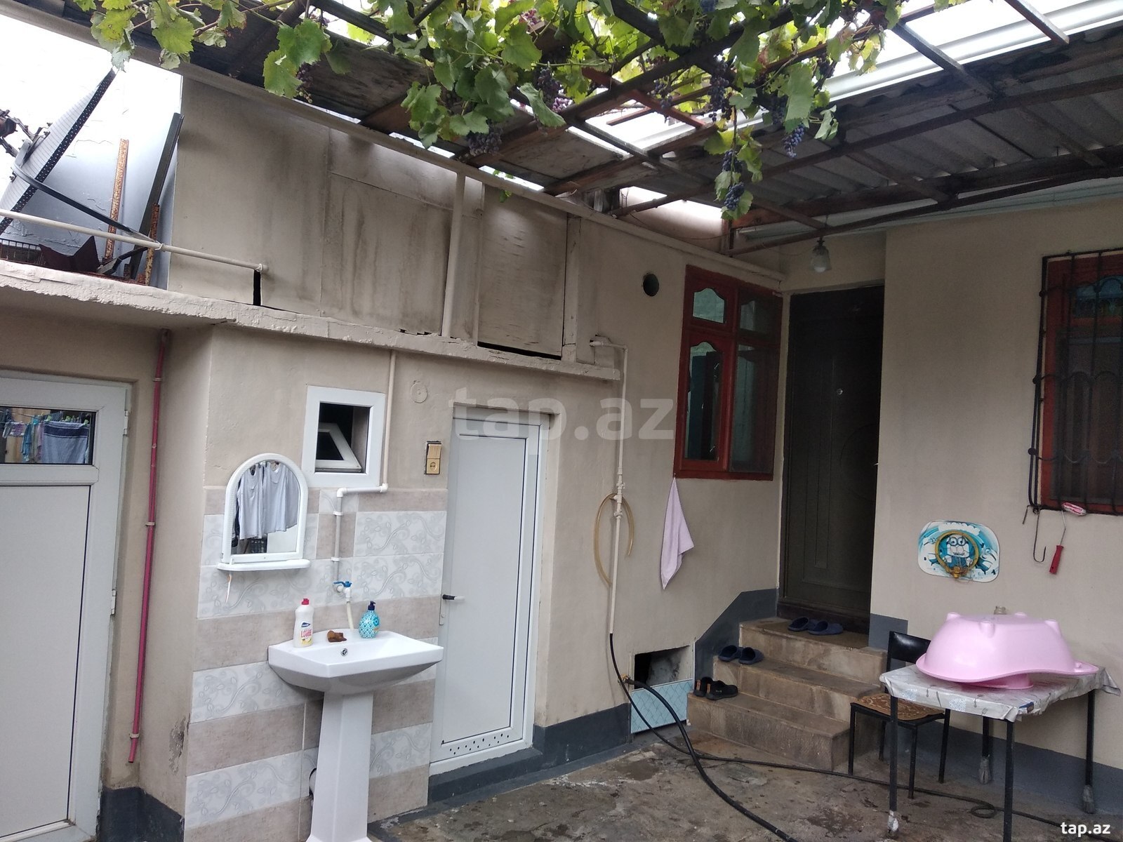 Həyət evi, N. Abdullayev küç. 4/33a (6)
