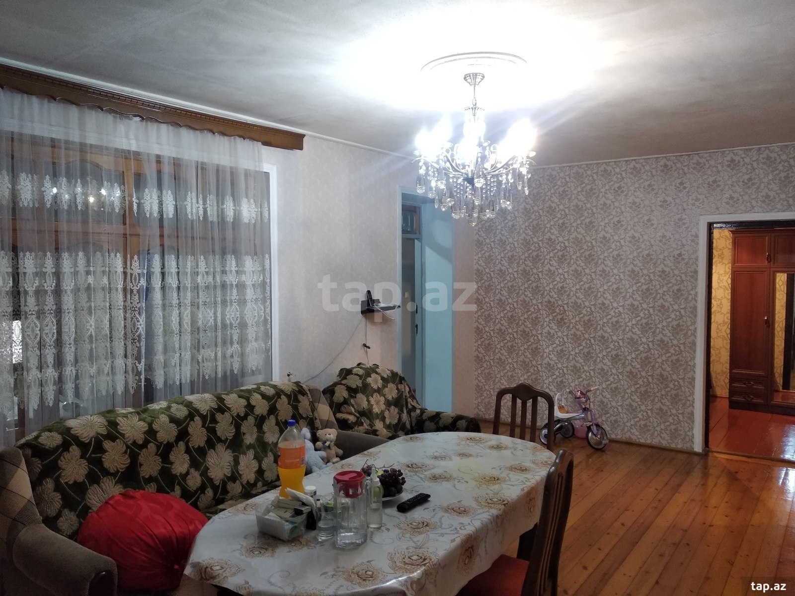 Həyət evi, N. Abdullayev küç. 4/33a (9)