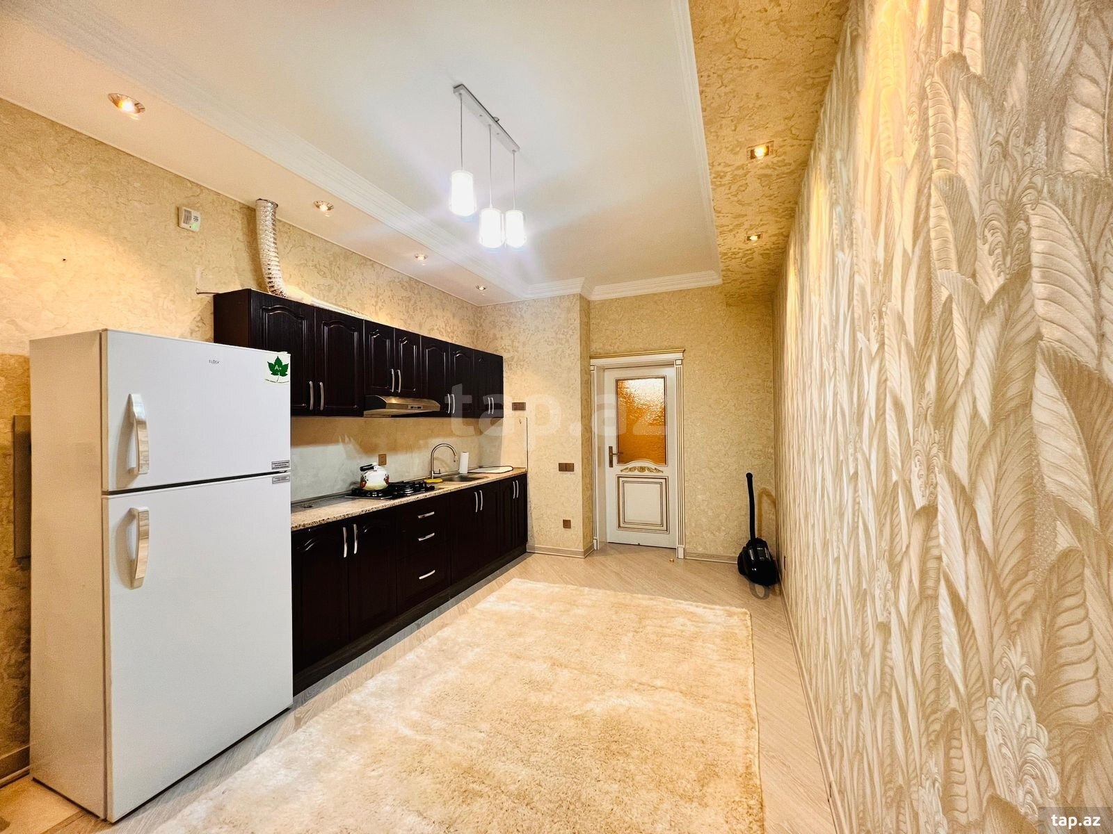 3-otaqlı yeni tikili kirayə verilir, İnşaatçılar m., 137 m² (5)