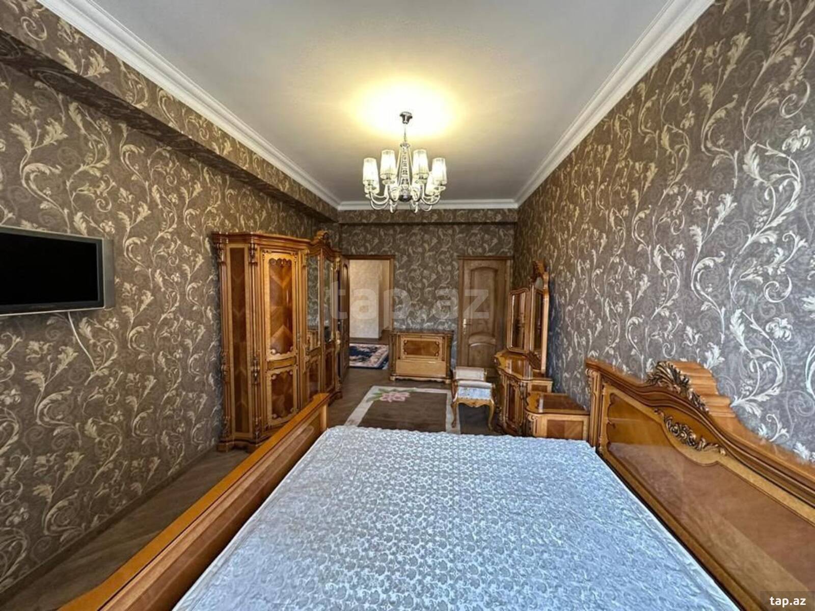 4-otaqlı yeni tikili kirayə verilir, Elmlər Akademiyası m., 225 m² (4)