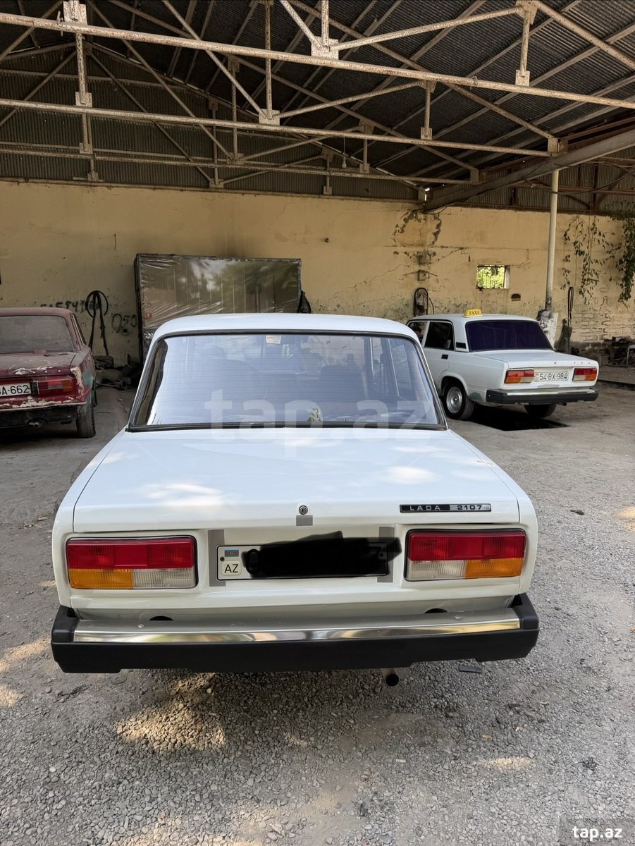 LADA (VAZ) 2107, 2004 il (8)
