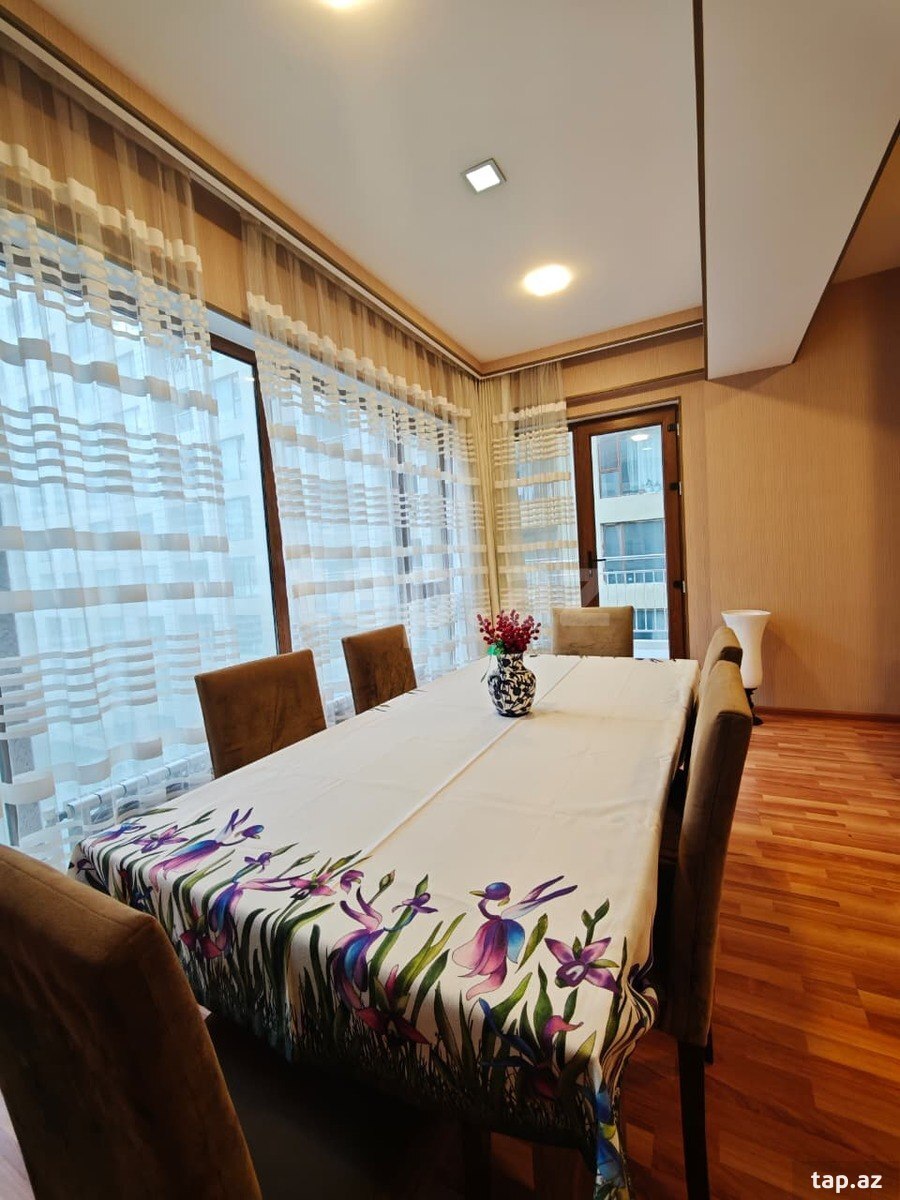 3-otaqlı yeni tikili, Afyəddin Cəlilov küç., 113 m² (7)