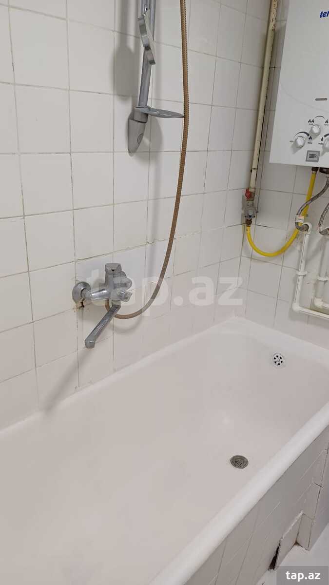 2-otaqlı mənzil, Elmlər Akademiyası m., 55 m² (11)