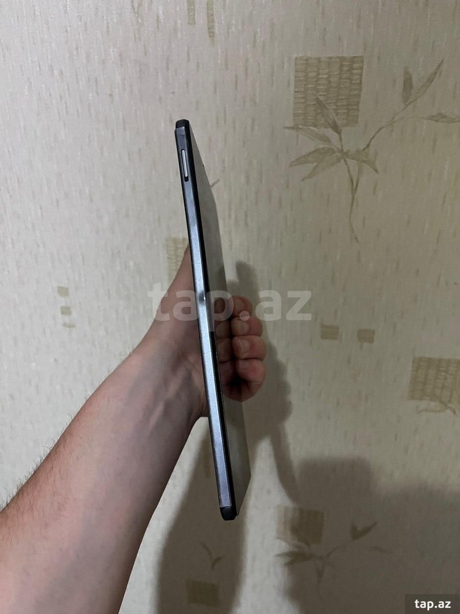 Samsung Galaxy Tablet A8 (2)