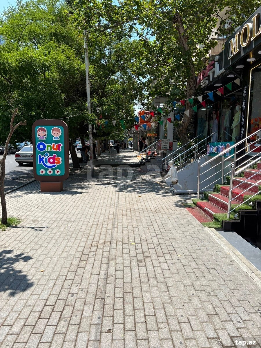 Mağaza, Memar Əcəmi m. (5)