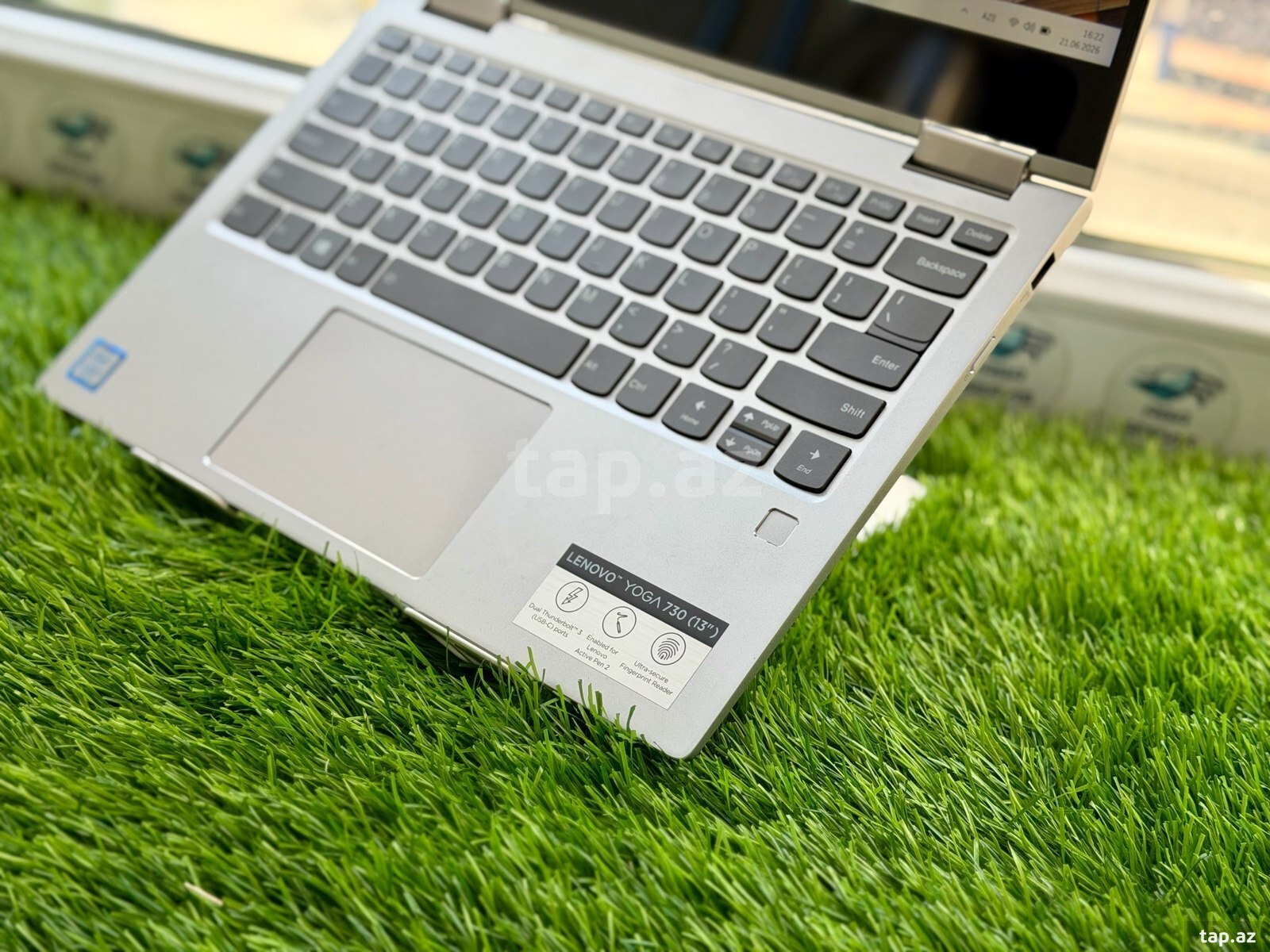 Lenovo Yoga (7)