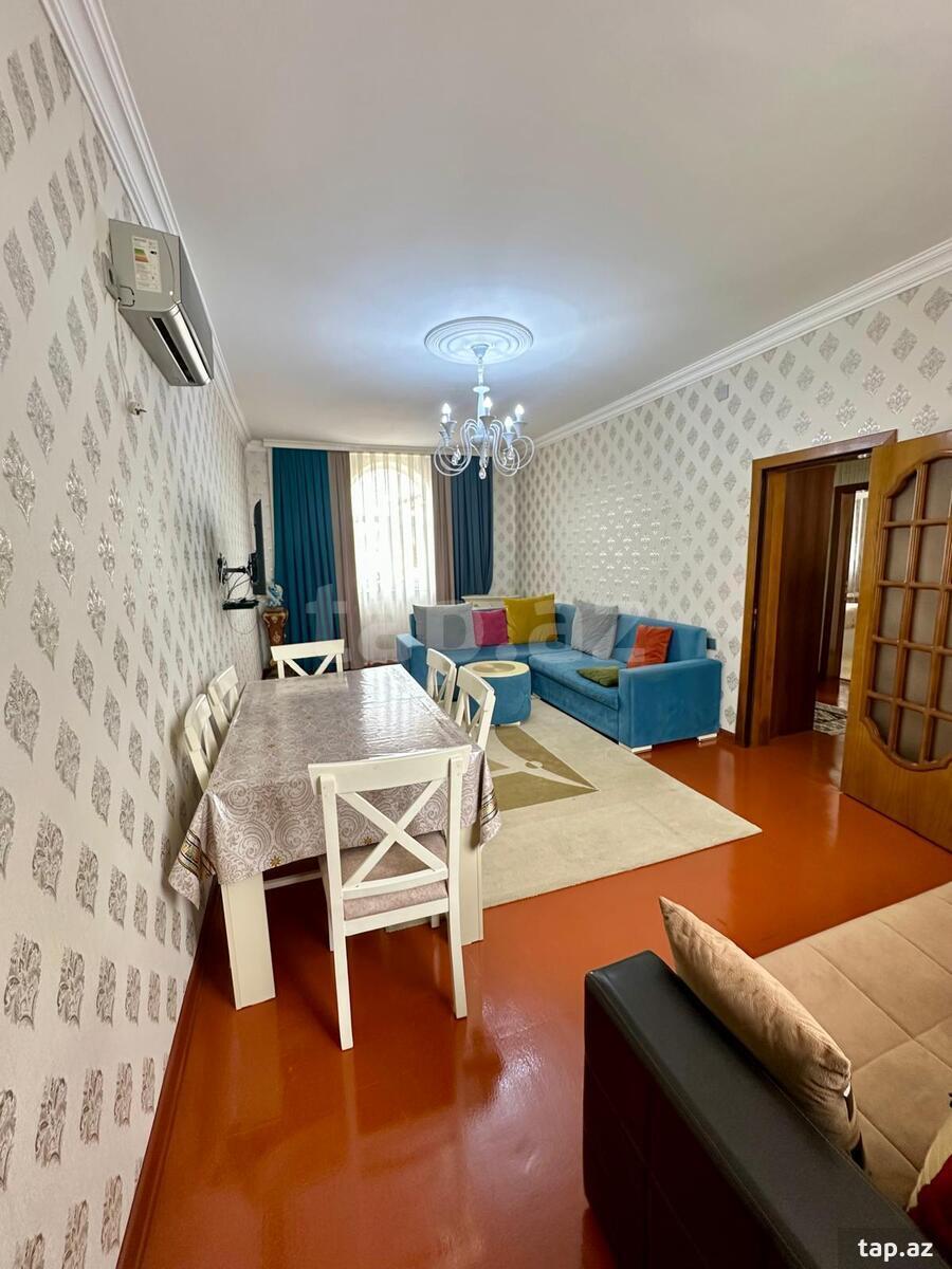 Həyət evi kirayə verilir, Ruhulla Axundov küç.32B