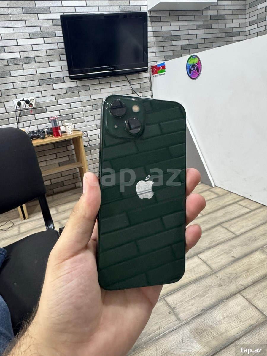 Apple iPhone 13 Green 128GB/4GB (5)