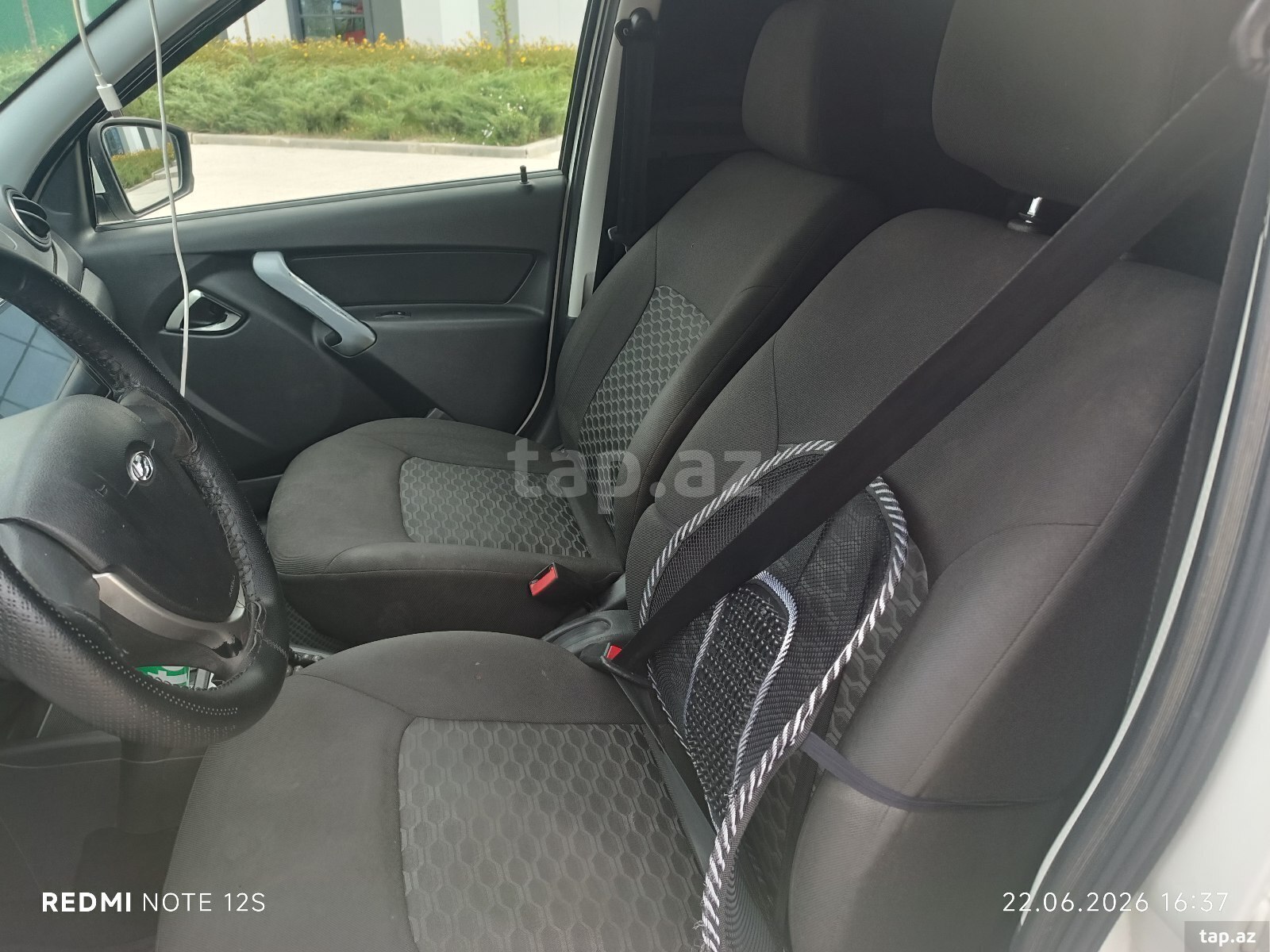 LADA (VAZ) Granta, 2022 il (15)
