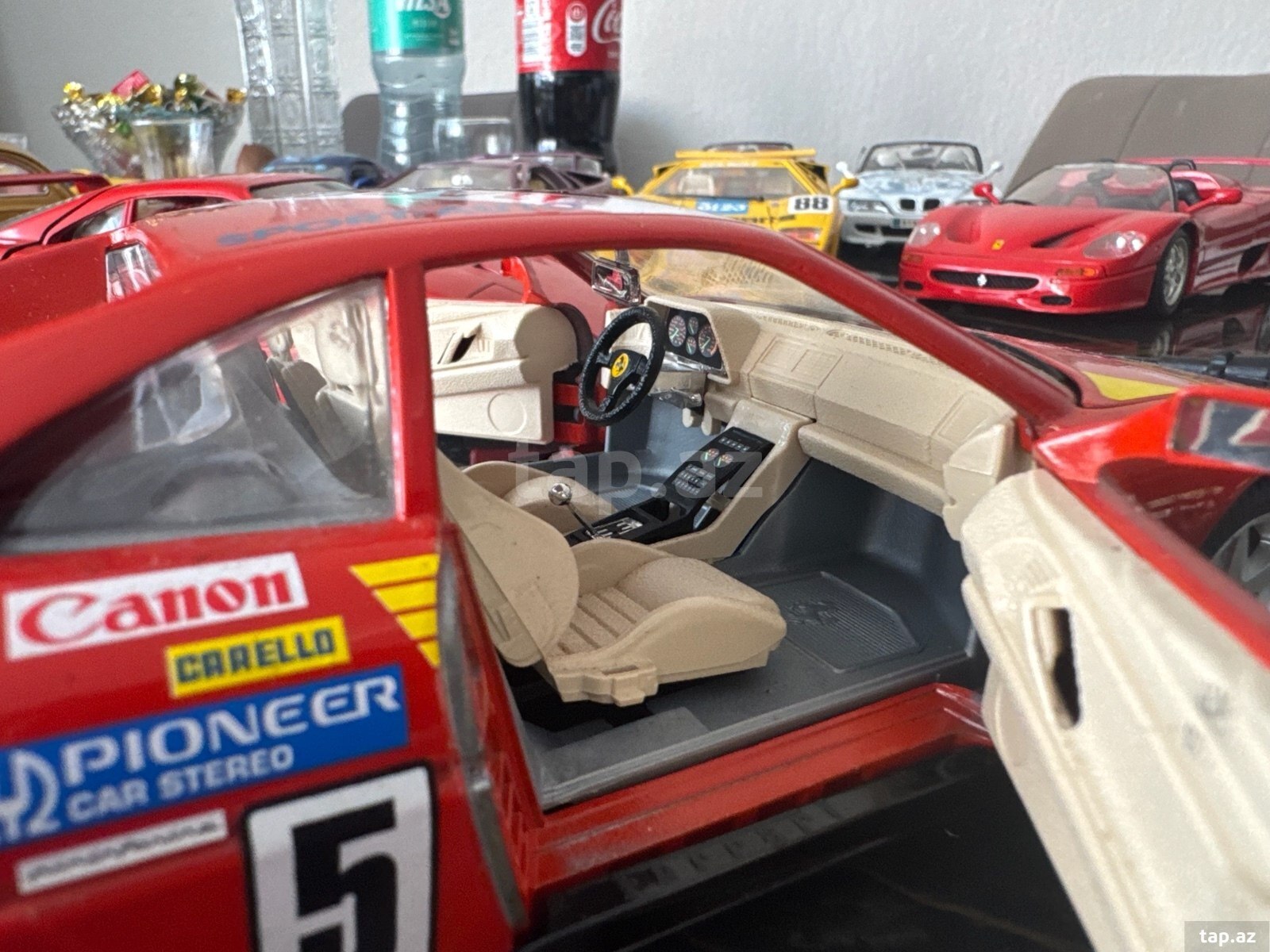 Ferrari 348 1/18 modeli (5)