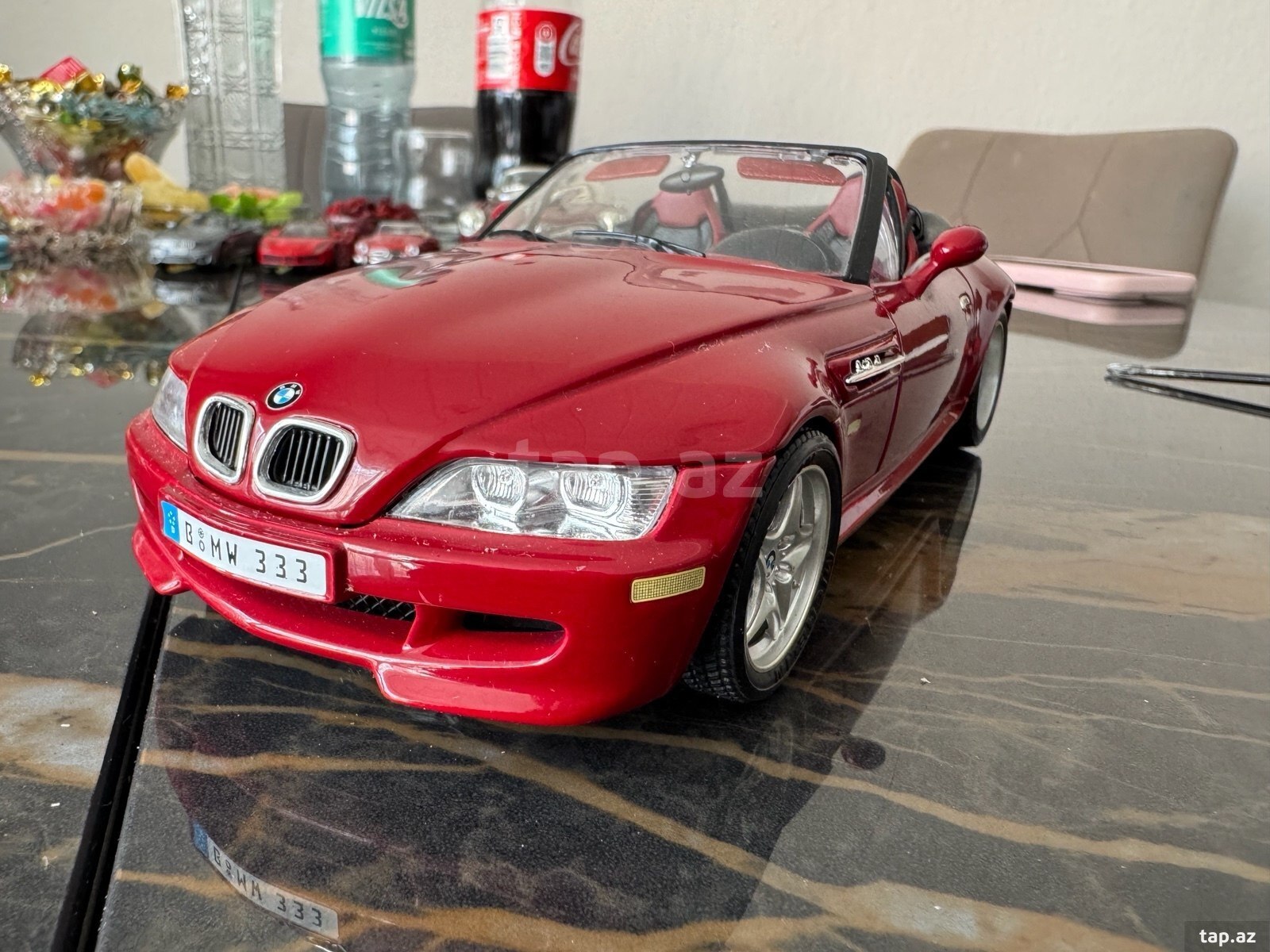 Model BMW M 1/18