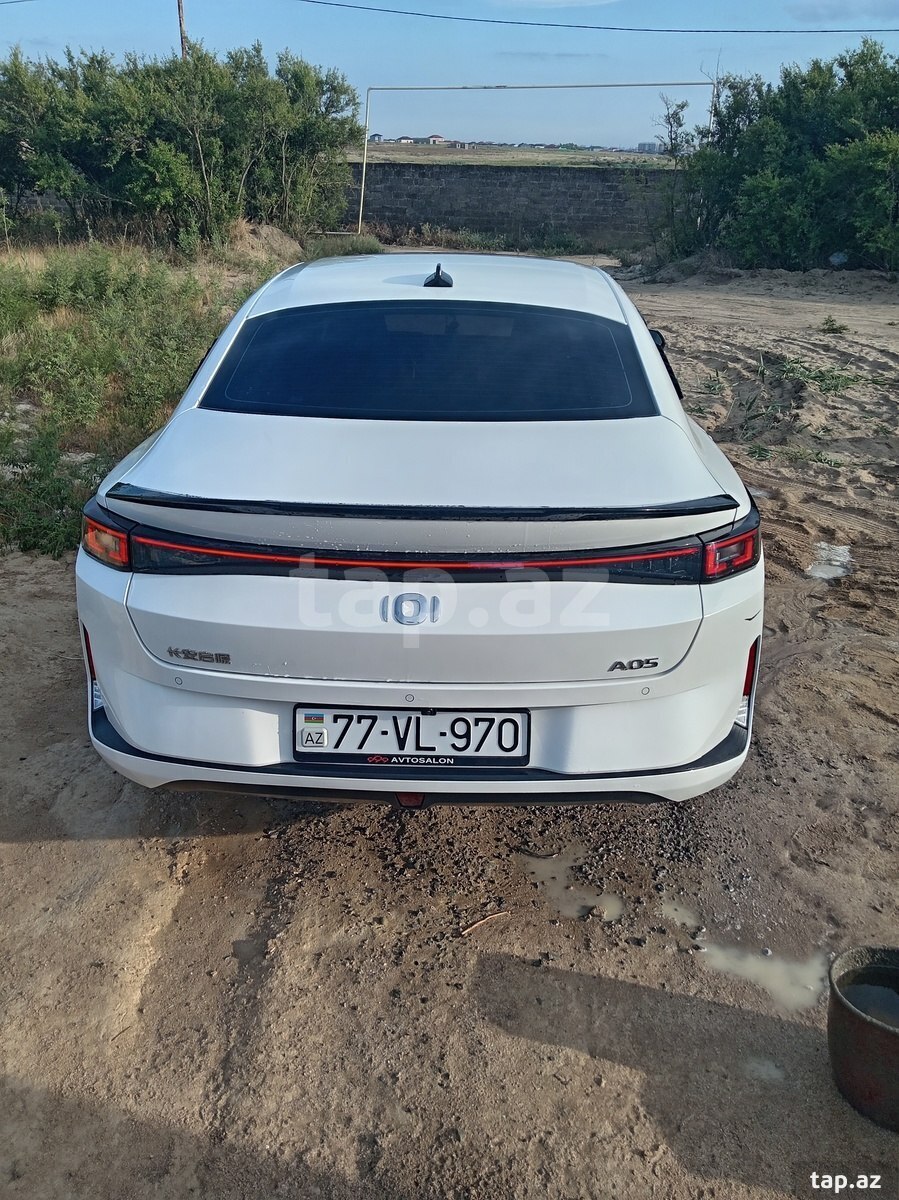 Changan Qiyuan A05, 2025 il (2)