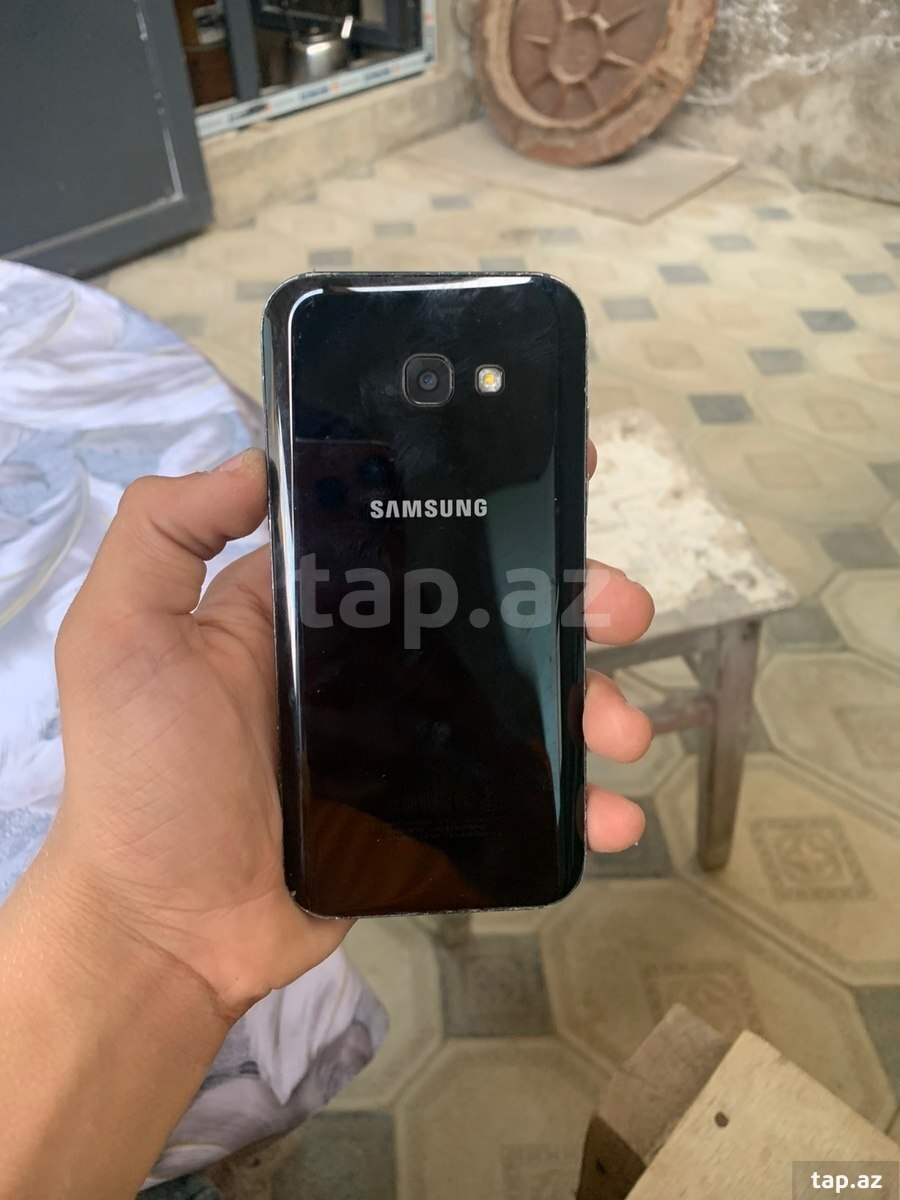 Samsung Galaxy A5 (2017) Black Sky 32GB/3GB (2)