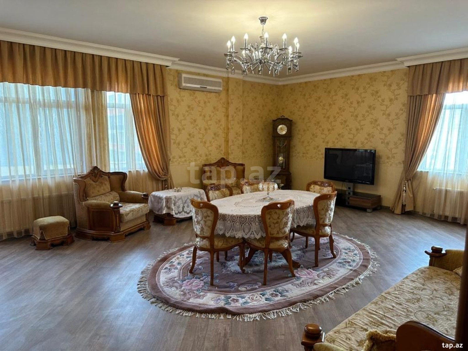 4-otaqlı yeni tikili kirayə verilir, Hüseyn Cavid pr. 35., 225 m²