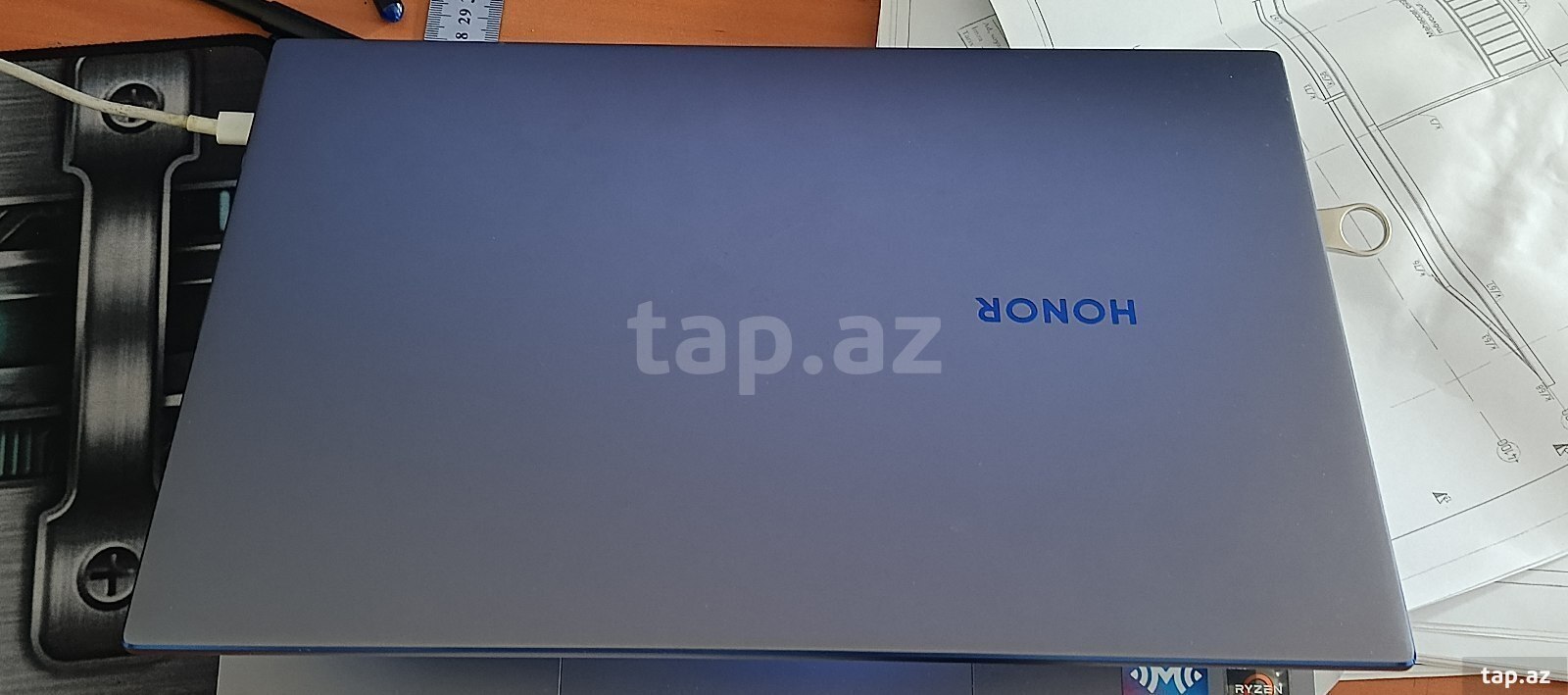 Noutbuk Huawei  (3)