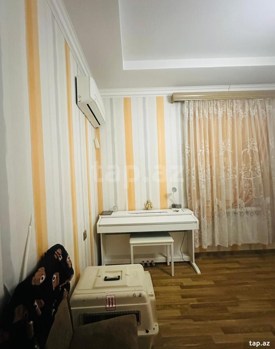 Həyət evi, Məlik Aslanov küç. 4 (7)