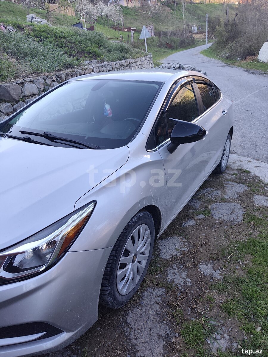 Chevrolet Cruze, 2016 il (3)
