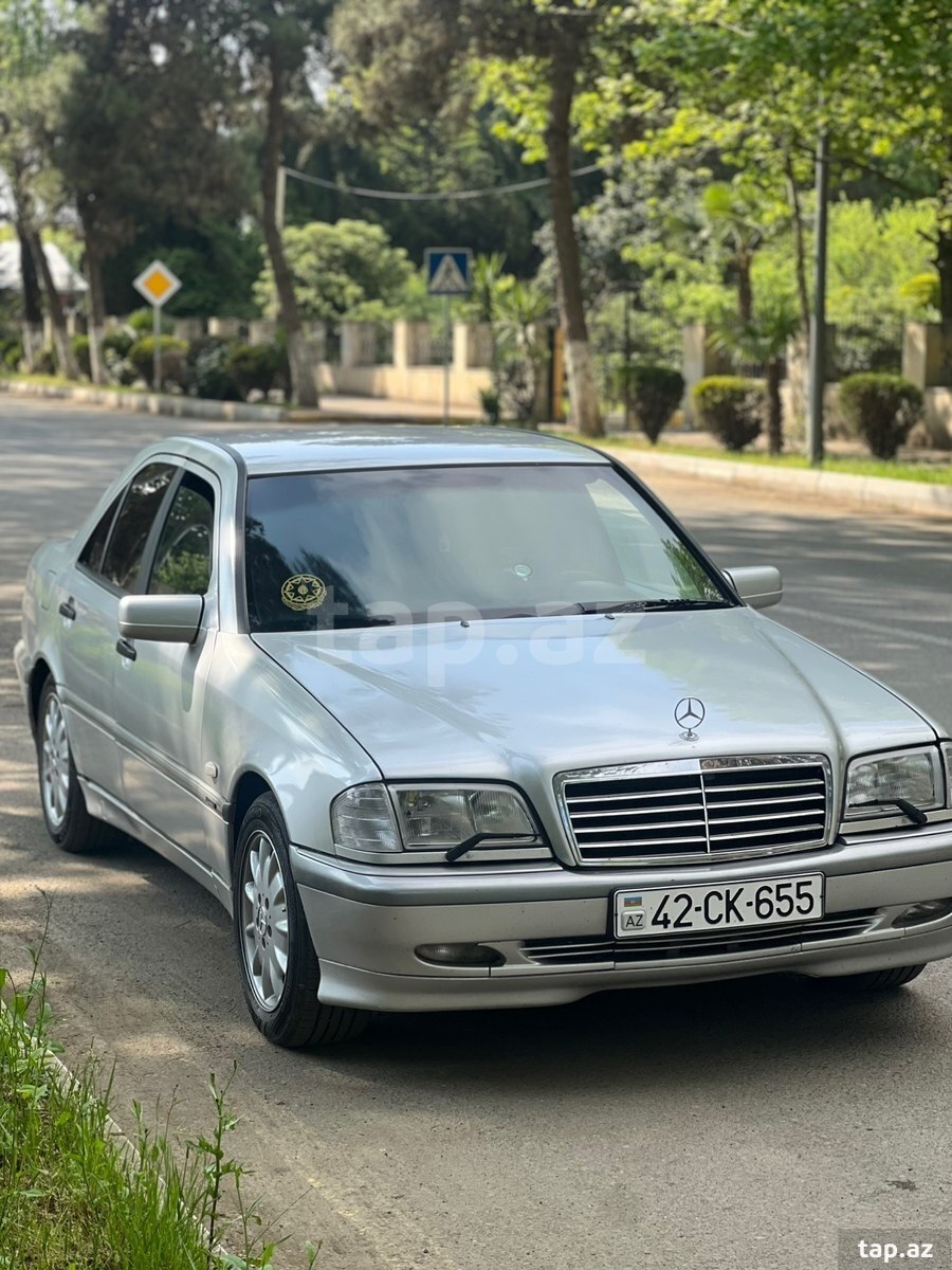 Mercedes C 180, 1998 il (5)