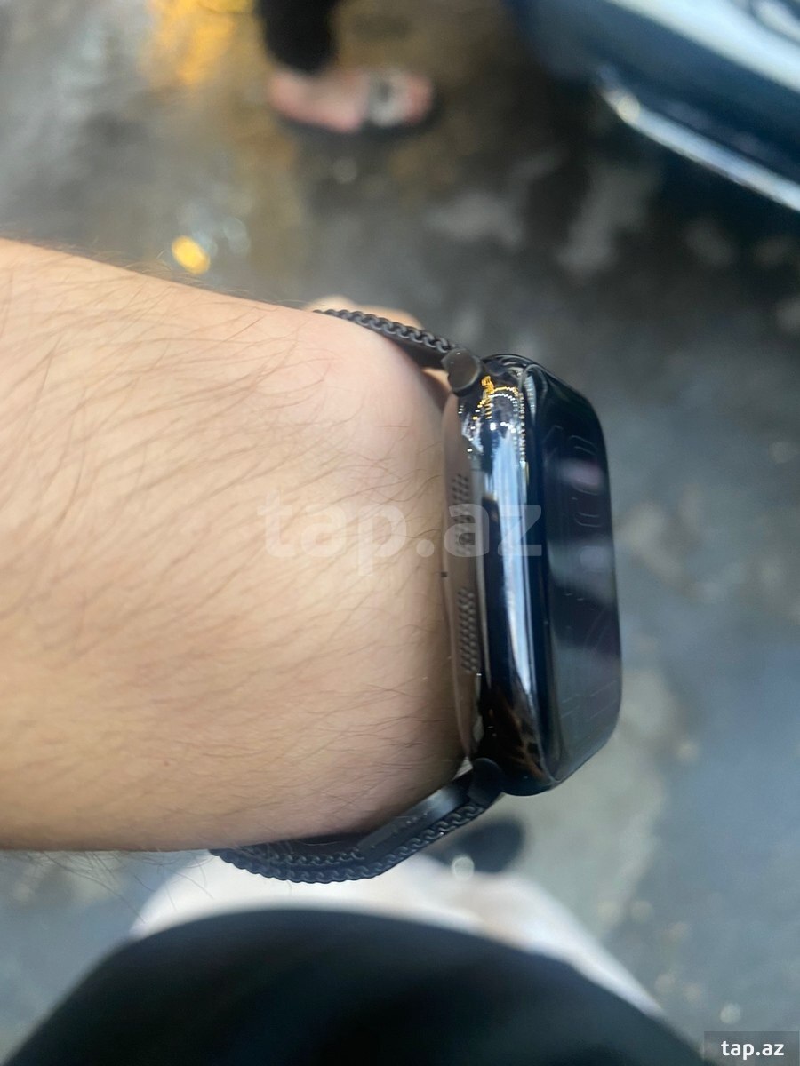 Apple Watch Series 11 Aluminum Jet Black 42mm (3)