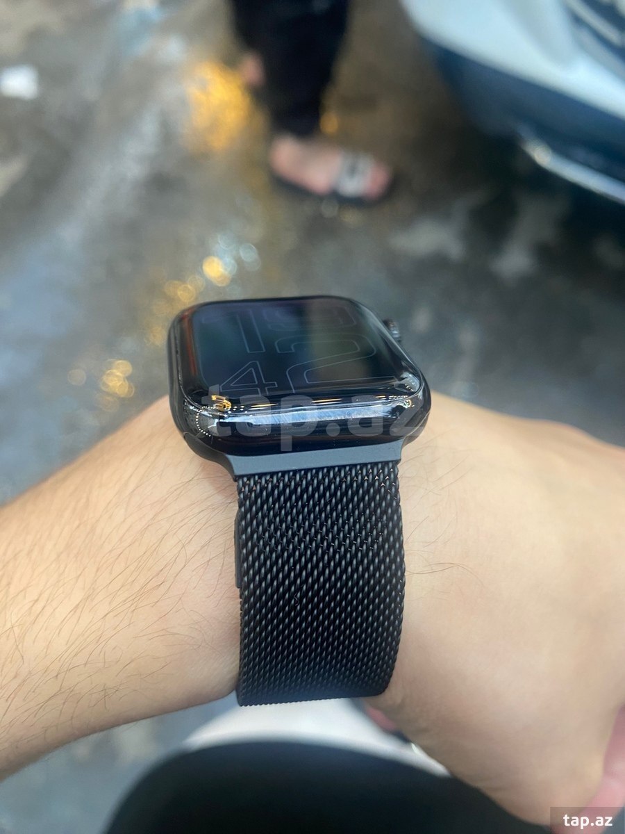 Apple Watch Series 11 Aluminum Jet Black 42mm (5)