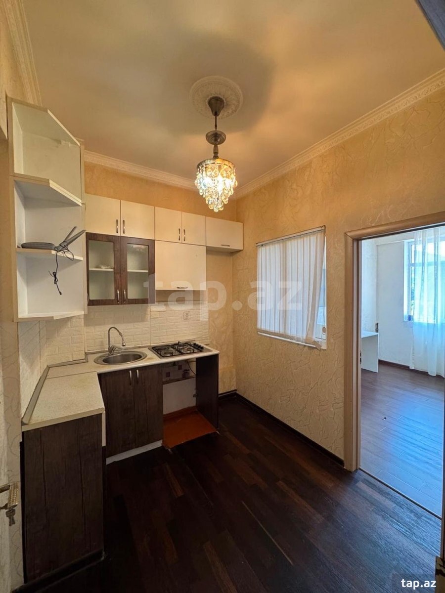 3-otaqlı mənzil, M.Cəlal küç., 75 m² (8)