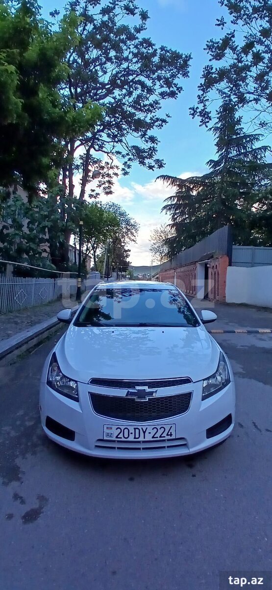 Chevrolet Cruze, 2013 il (3)