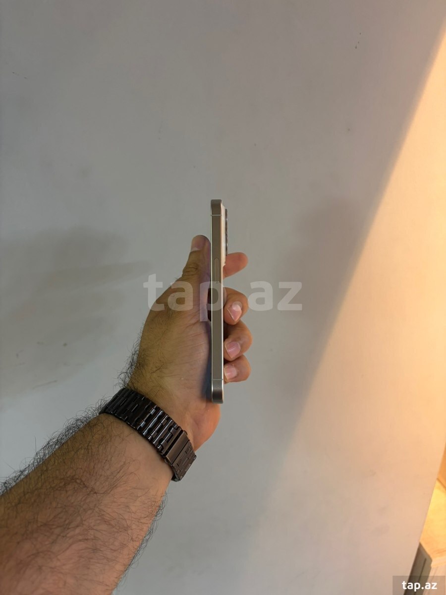 Apple iPhone 15 Pro White Titanium 256GB/8GB (5)