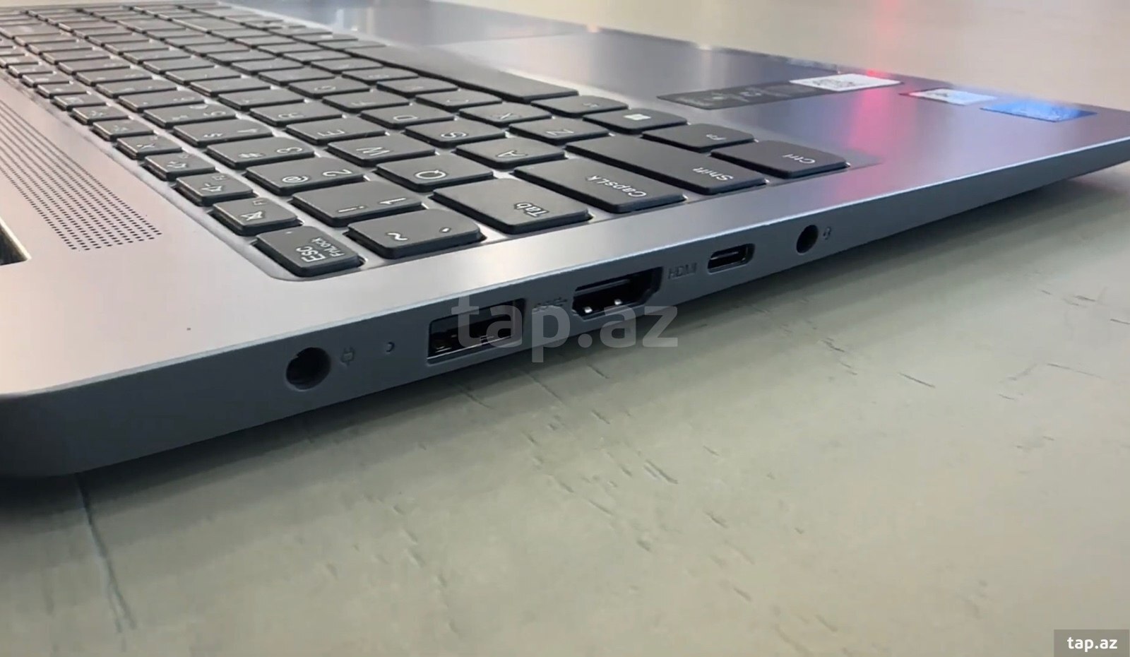 Lenovo IdeaPad Slim 3 15IRU9 14 (7)