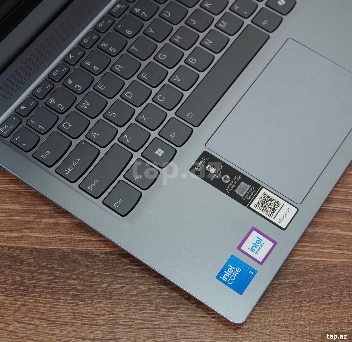 Lenovo IdeaPad Slim 3 15IRU9 14 (8)