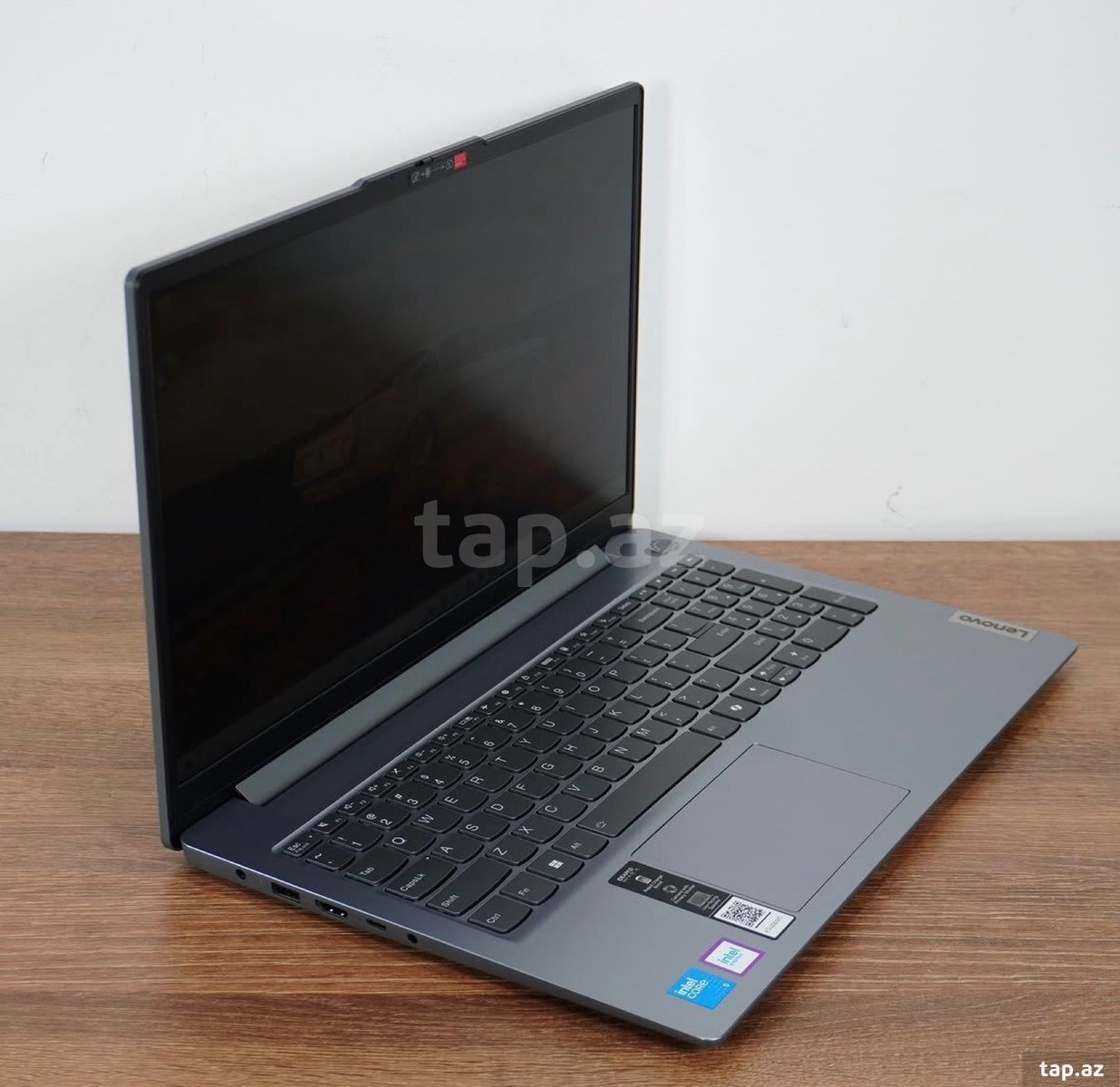 Lenovo IdeaPad Slim 3 15IRU9 14 (2)