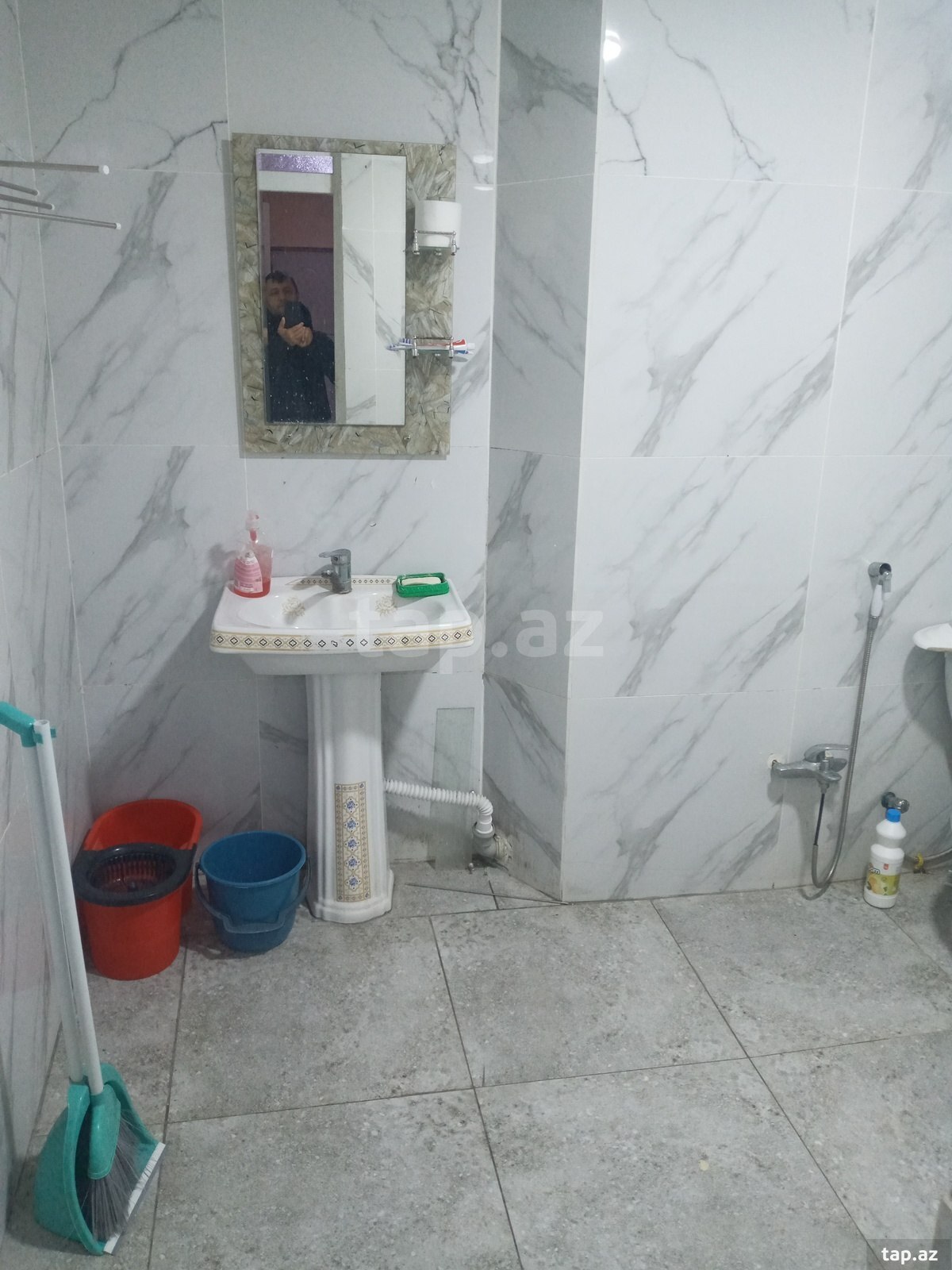 2-otaqlı mənzil kirayə verilir, B.Nuriyev küç.81, 43 m² (5)