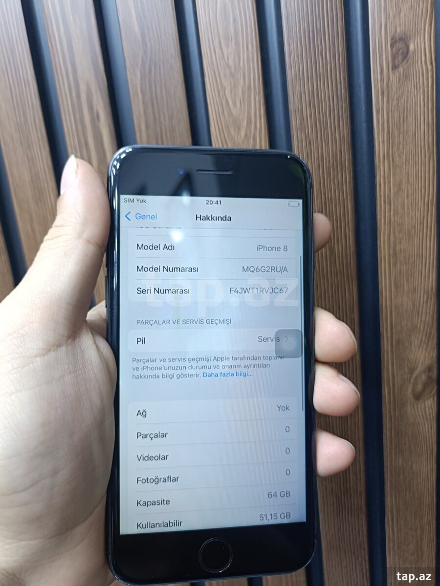Apple iPhone 8 Space Gray 64GB (3)
