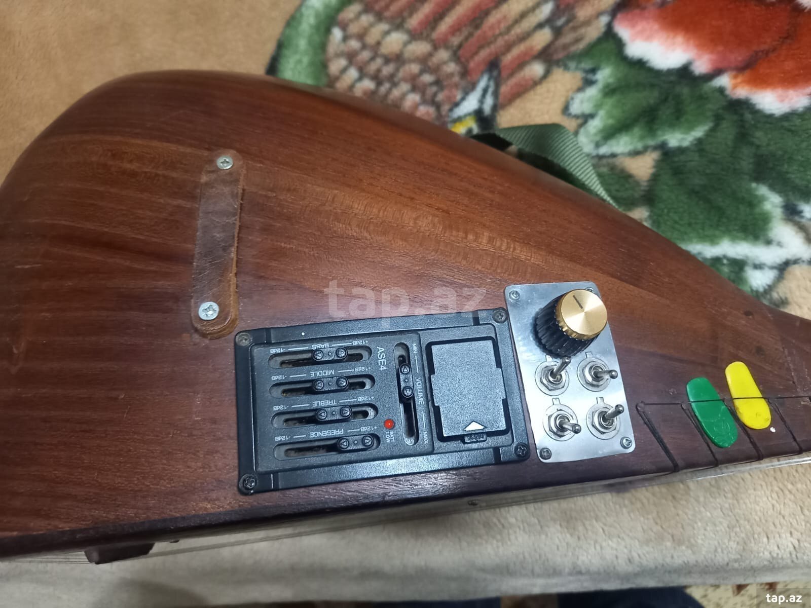 Milli elektron saz (2)
