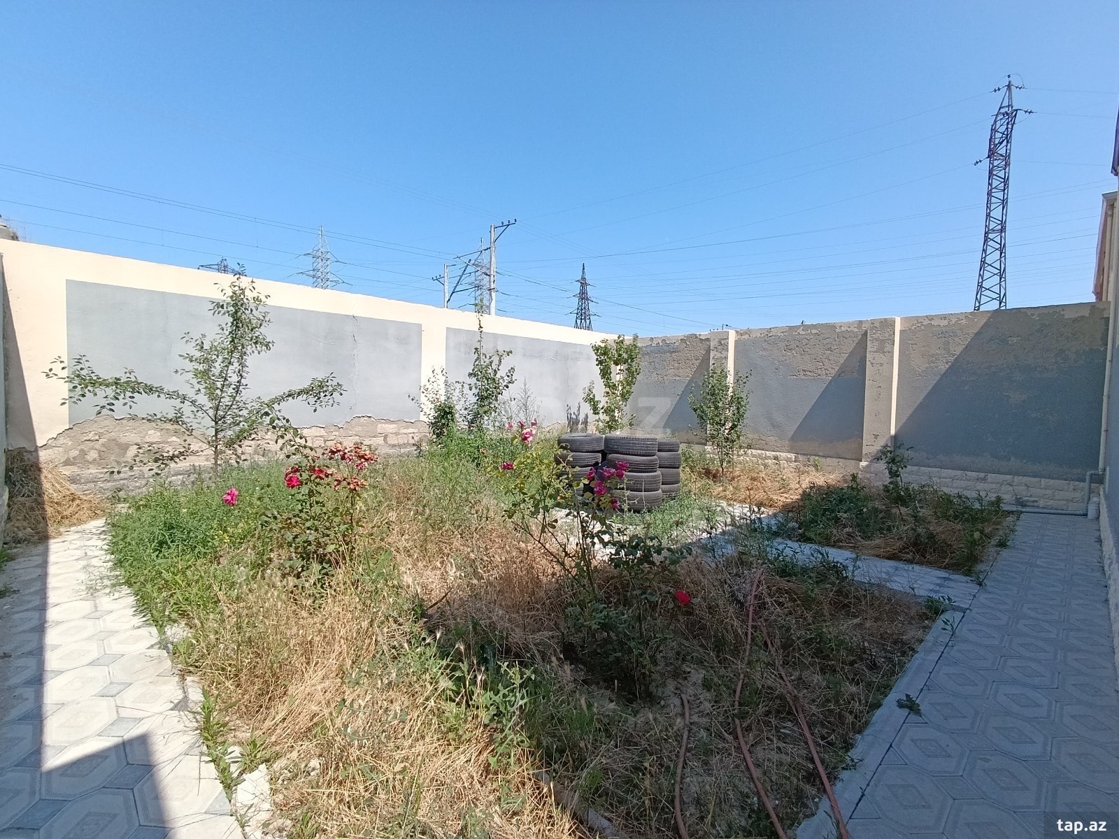 Həyət evi, Zabrat qəs. (4)