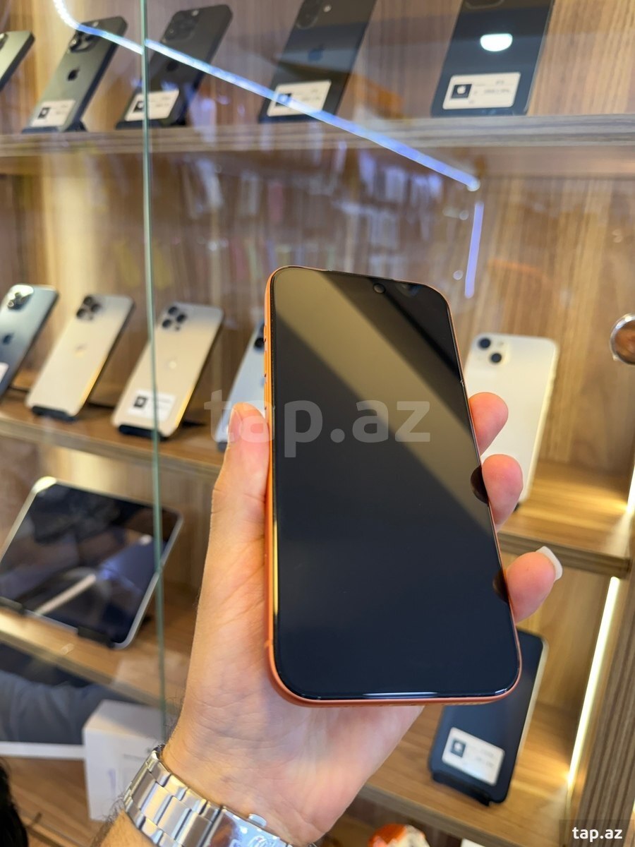 Apple iPhone 17 Pro Max Cosmic Orange 512GB/12GB (2)