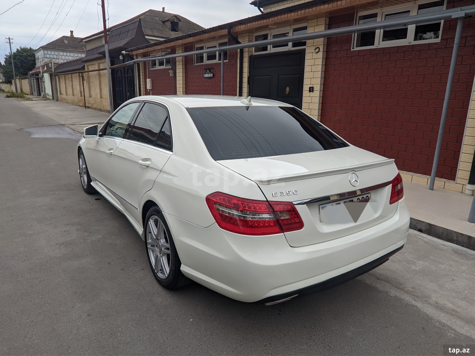 Mercedes E 350, 2010 il (10)