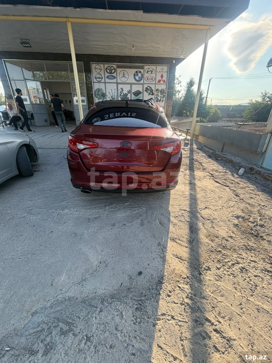 KIA Optima, 2012 il (6)
